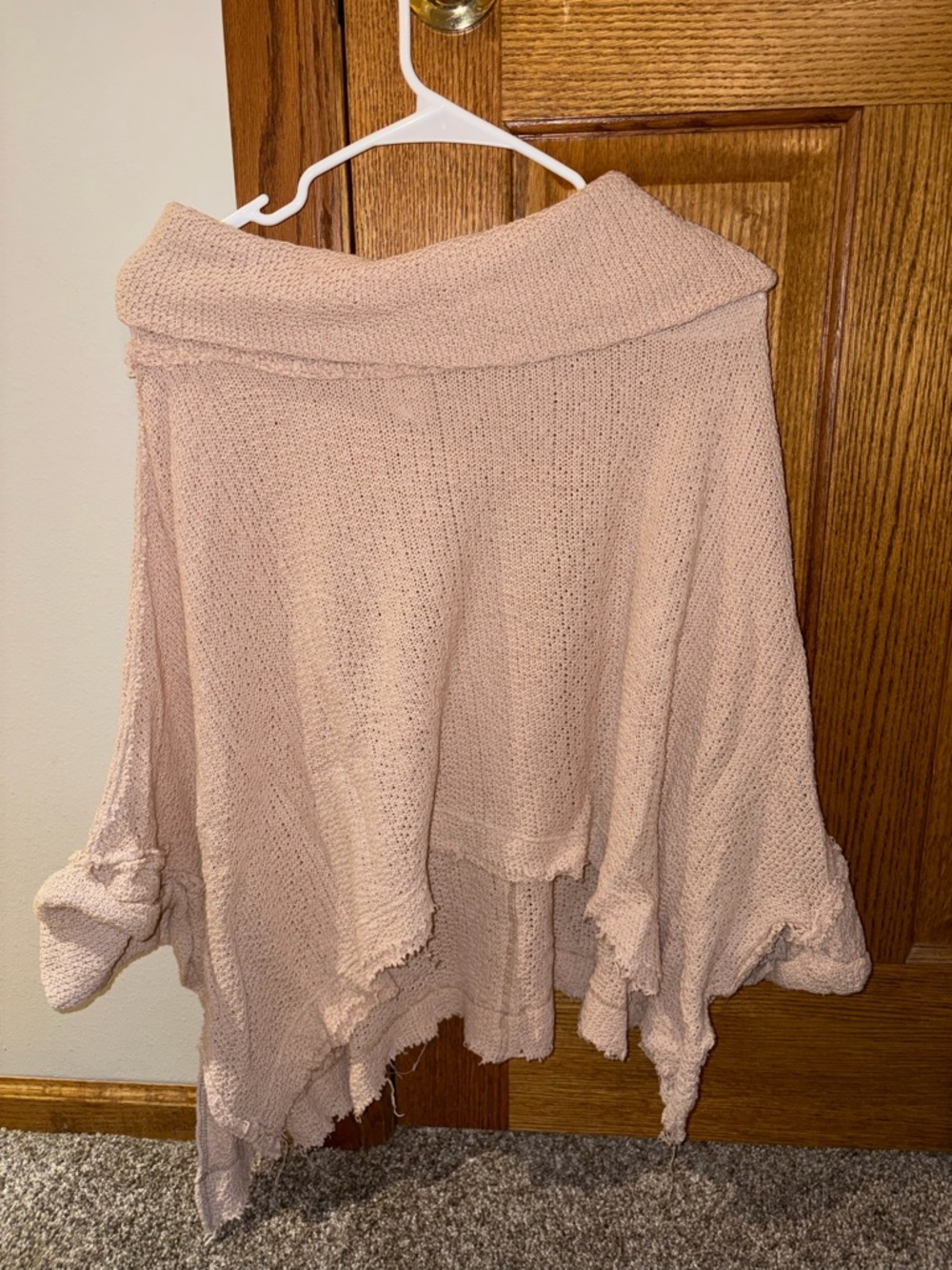 Soft Pink Knit Women's Short Sleeve Sweater